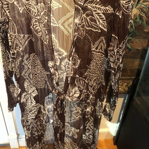 Chico’s size 10 Duster brown and white high /low w/ side slits can tie front - Picture 6 of 12